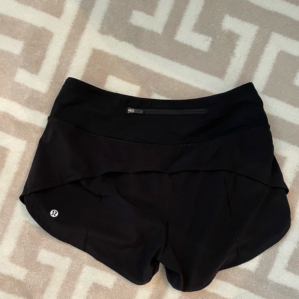 size 4 lulu shorts
